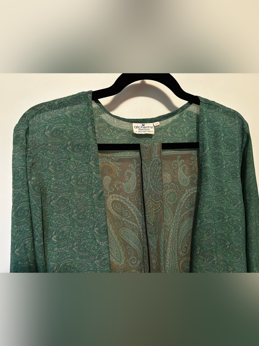 Alchemy Fashions Upcycled Sari Robe - Picture 3 of 5